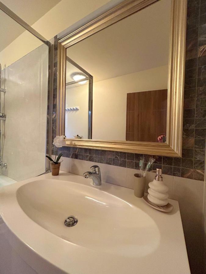 Thea Apartment Timişoara Eksteriør bilde