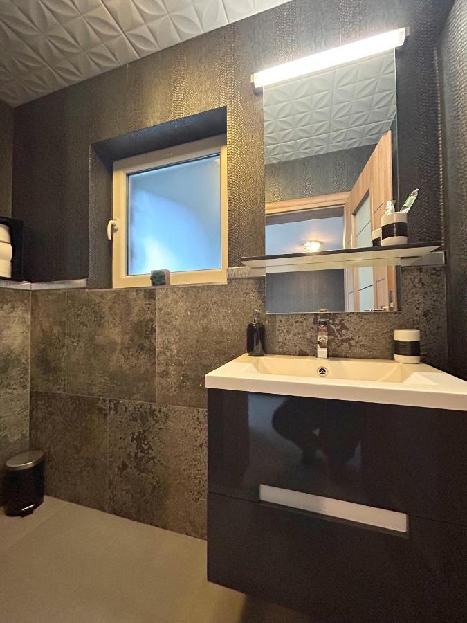 Thea Apartment Timişoara Eksteriør bilde