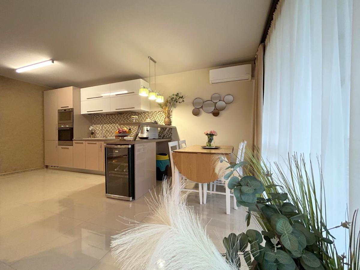 Thea Apartment Timişoara Eksteriør bilde